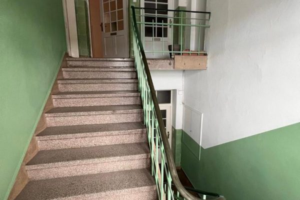 aff2b156-012e-4725-87f3-3a5ad6114bc3