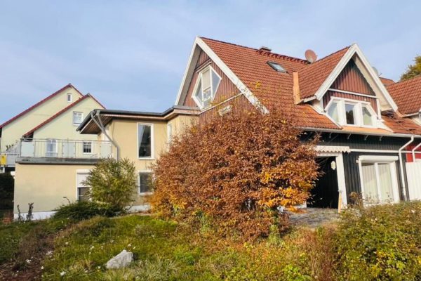 e92e4c8c-fc8c-4057-a735-d9d7efe74703